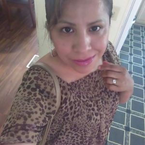 Meet your Posher, Anahi